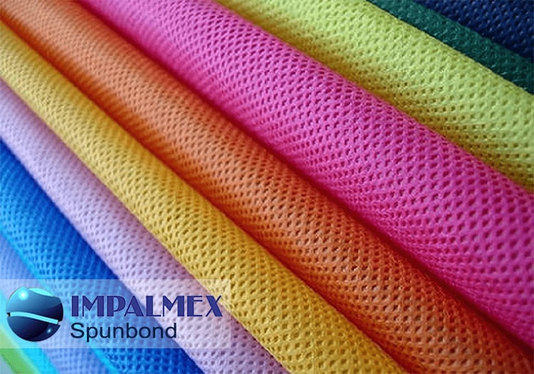 Muestrario industrial spunbond con más de 35 colores de tela no tejida spunbond y pellón